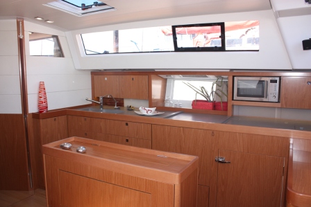 Beneteau Sense 43 9